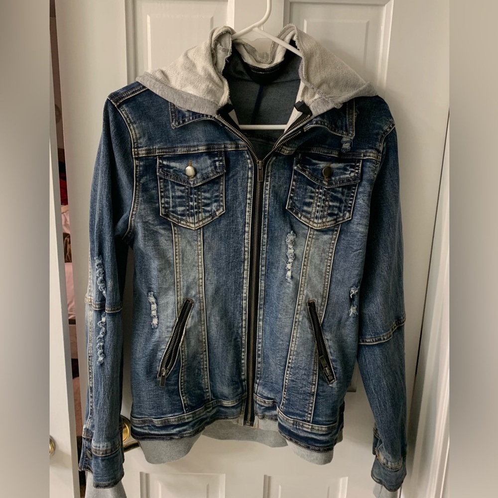 Like New Denim Jacket with Hood. Size XL. Magnolia Boutique
